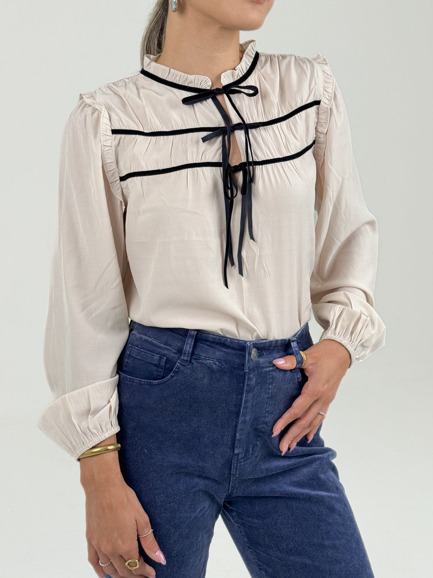 BLUSA BOW