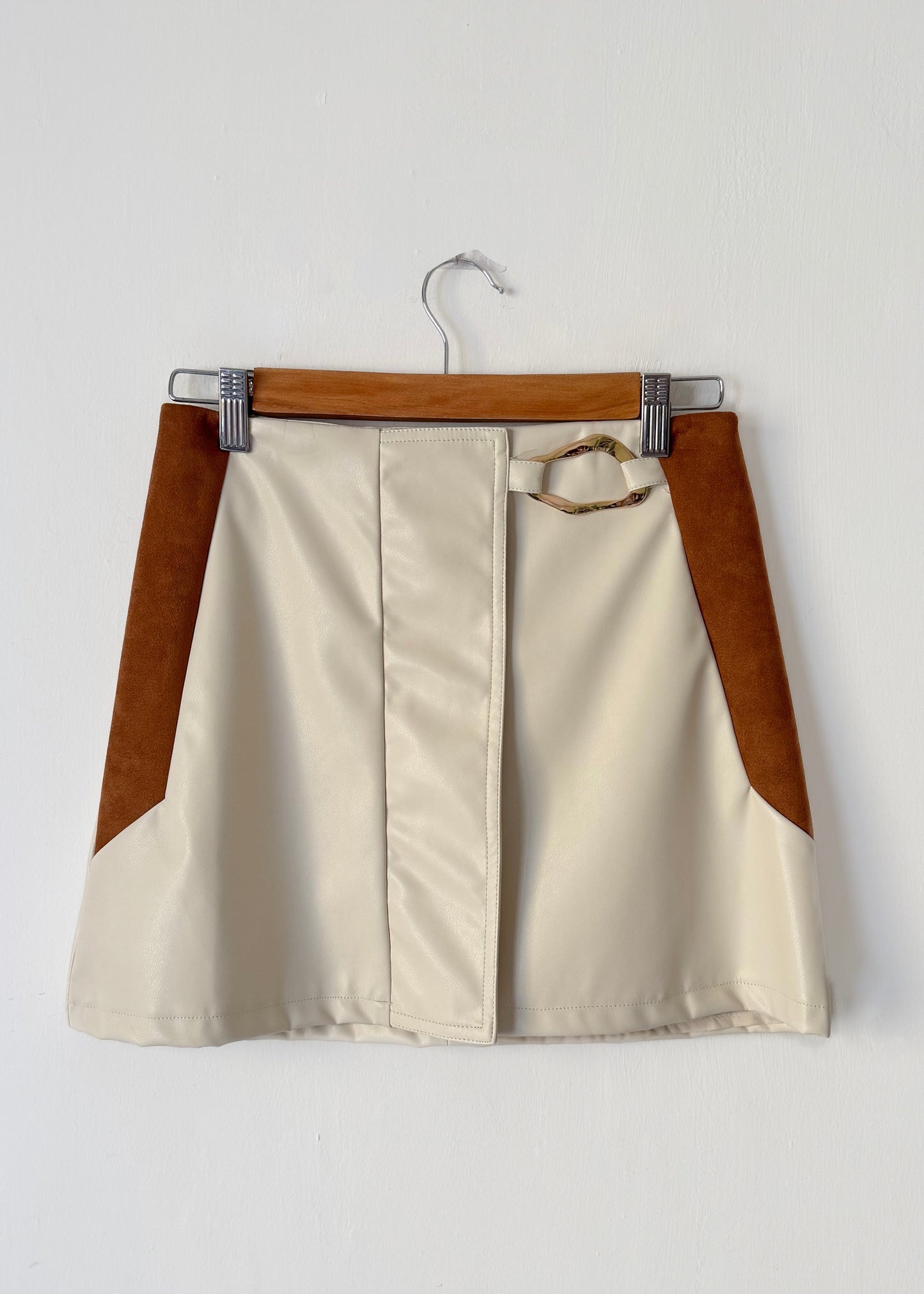 FALDA CREAM