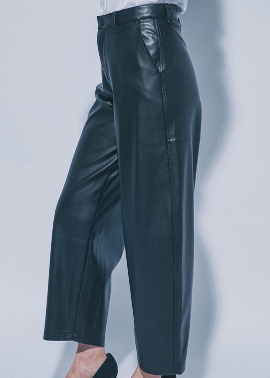 PANTALÓN NEGRO